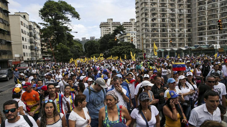 Βενεζουέλα: Aπεργία και διαδηλώσεις εναντίον του προέδρου σχεδιάζει η αντιπολίτευση