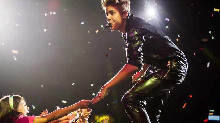 O Justin Bieber ακύρωσε την υπόλοιπη παγκόσμια περιοδεία του