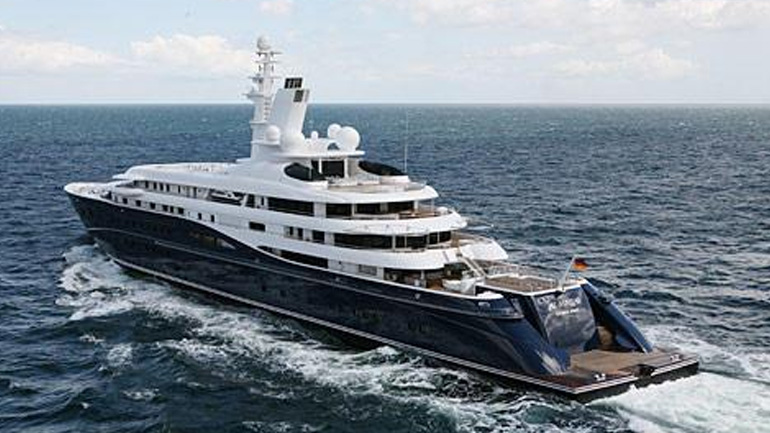 Οι διακοπές του σεΐχη του Κατάρ στη Σκιάθο Οι διακοπές του σεΐχη του Κατάρ στη Σκιάθο