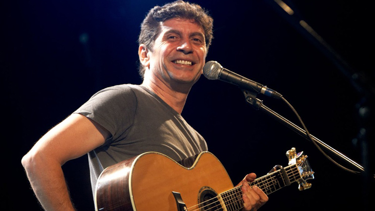 O Σωκράτης Μάλαμας στο Θέατρο Βράχων