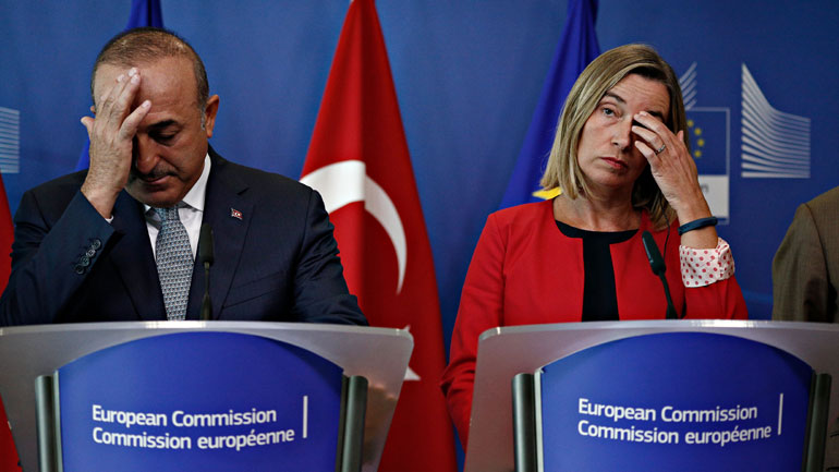 Τσαβούσογλου: Η Κύπρος κρατά σε ομηρία την ενταξιακή πορεία της Τουρκίας