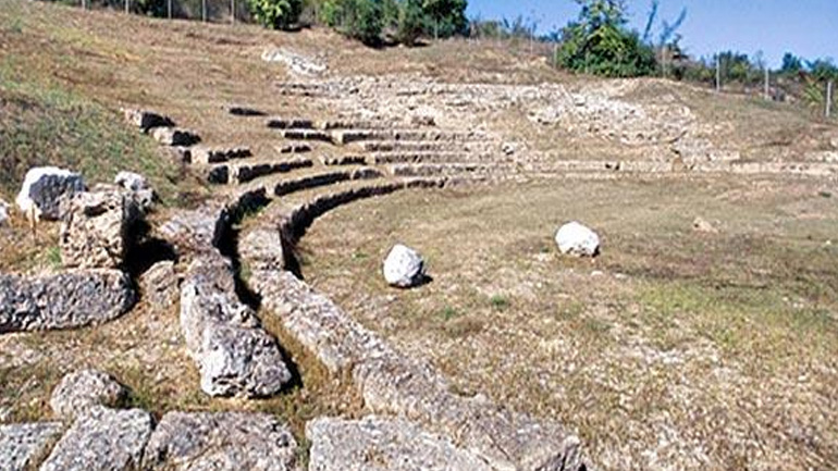 Την πρώτη πανσέληνο του Αυγούστου ανοίγει για το κοινό το Αρχαίο Θέατρο της Μίεζας