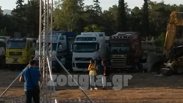 Τα φορτηγά σε πλήρη παράταξη