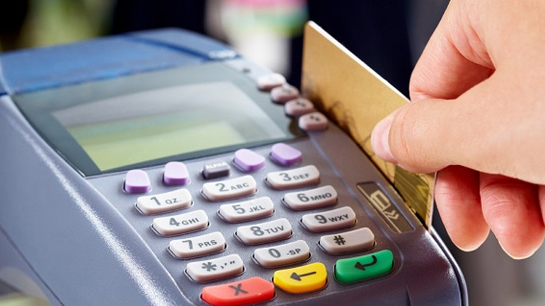 Xρηματικά έπαθλα από τις κληρώσεις για τις ηλεκτρονικές συναλλαγές – Πέντε οι δόσεις του ΕΝΦΙΑ