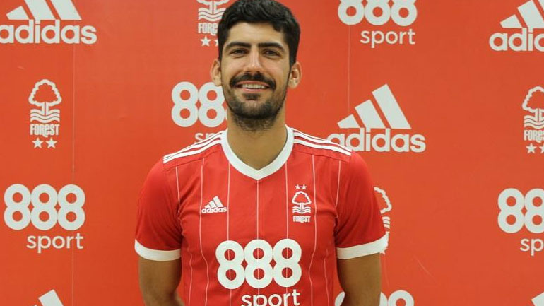 Στη Νότιγχαμ και με τη… βούλα ο Μπουχαλάκης