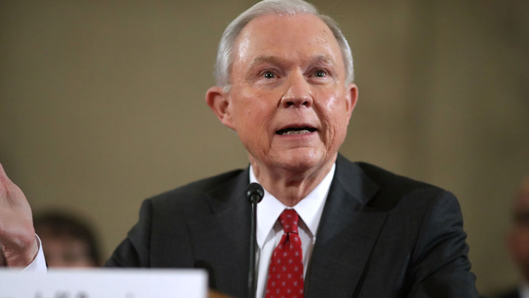 ΗΠΑ: Έρευνα για τις διαρροές αναμένεται να διατάξει ο Τζεφ Σέσιονς