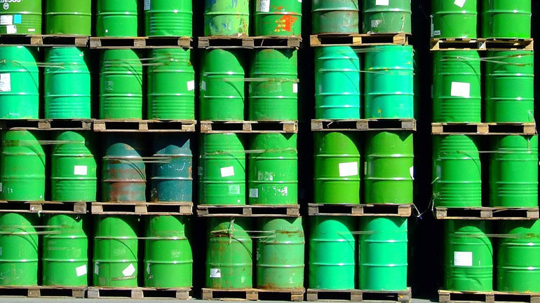 Οι τιμές του πετρελαίου μειώνονται σήμερα στις ασιατικές αγορές