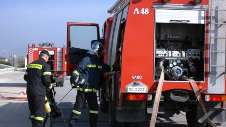 Υπό πλήρη έλεγχο τέθηκε η φωτιά στους Γόννους Λάρισας