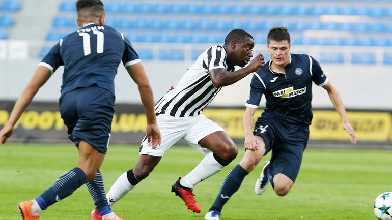 Βαρουφάκης ή Τσίπρας ο ΠΑΟΚ!