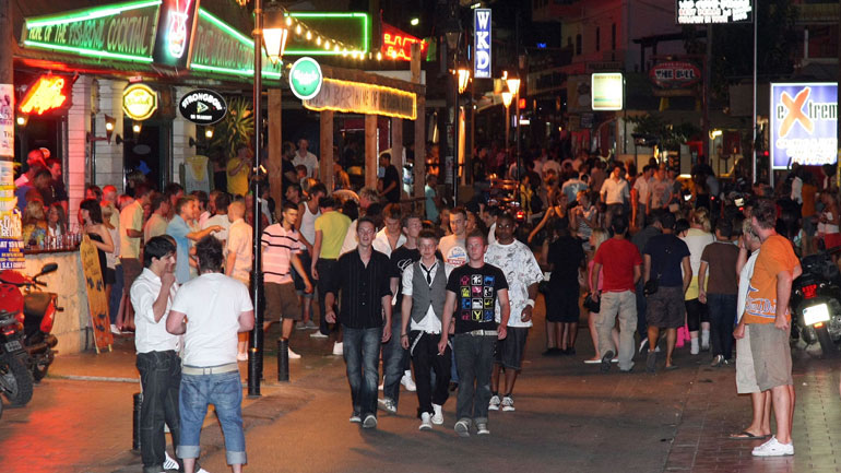 «Λίφτινγκ» στο ταξιδιωτικό προφίλ των Μαλίων