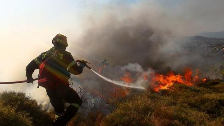 Πυρκαγιά κοντά στην περιοχή του Γομοστού Αχαΐας