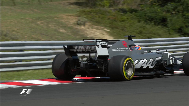 Άτυχος ο Grosjean που εγκατέλειψε από λάθος των μηχανικών του που δεν κούμπωσαν καλά τον τροχό της HAAS