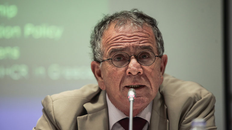 Μουζάλας: Εγκληματικό λάθος να αφαιρέσει η ΕΕ πόρους και δυνάμεις από την Ελλάδα στο προσφυγικό