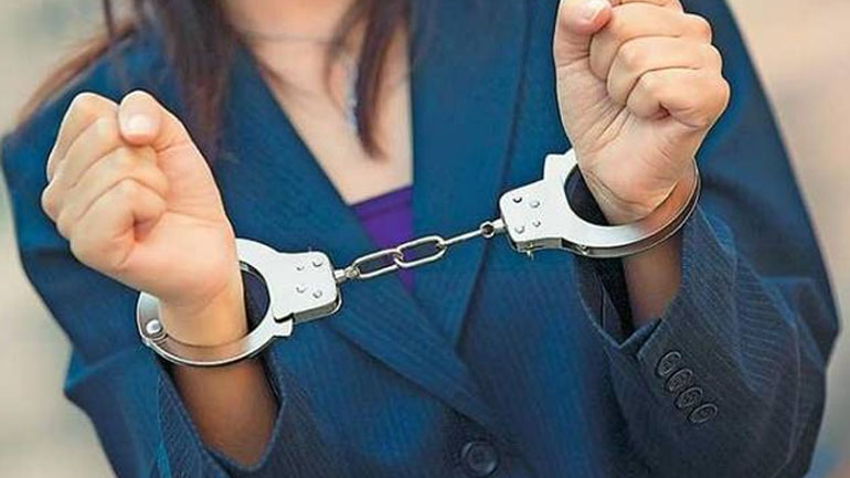 Σύλληψη 70χρονης στη Λάρισα