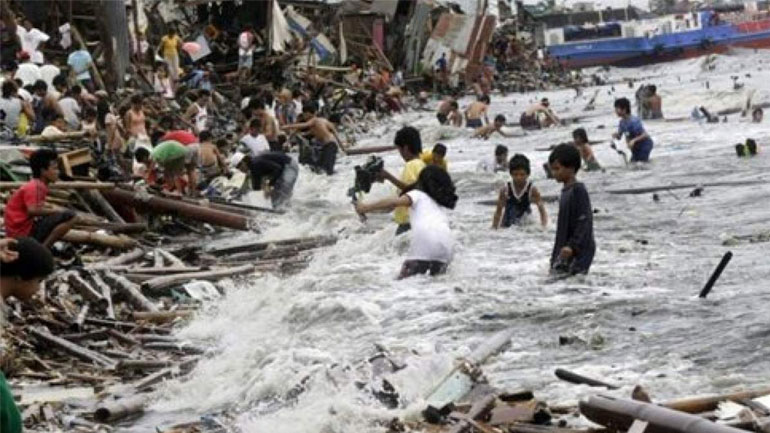 Ταϊβάν: Τουλάχιστον 80 τραυματίες από το πέρασμα του τυφώνα Νεσάτ
