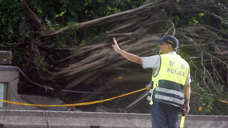 Ο τυφώνας Νεσάτ πλήττει τις νότιες περιοχές της Ταϊβάν – Τουλάχιστον 80 τραυματίες