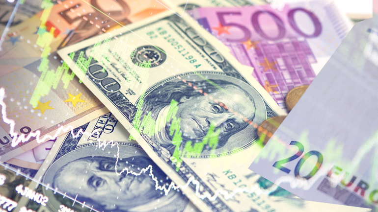 Κέρδη και ζημίες από το “ακούραστο” ευρώ