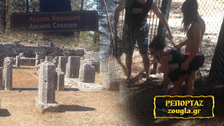 Ρημάζει η Αρχαία Κασσώπη Πρέβεζας, με τουρίστες και αιγοπρόβατα να μπανοβγαίνουν από τρύπες στα συρματοπλέγματα!