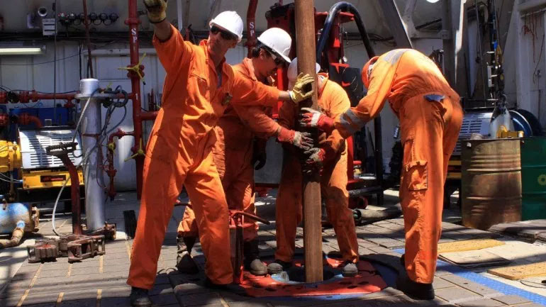 Στο υψηλότερο επίπεδο διμήνου οι τιμές του πετρελαίου στις ασιατικές αγορές