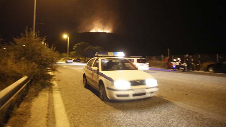 Διακοπή κυκλοφορίας στην Αθηνών – Σουνίου λόγω της πυρκαγιάς