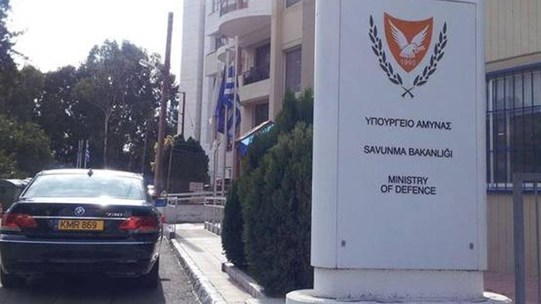 Σε γερά θεμέλια η συνεργασία των υπουργείων Άμυνας Κύπρου – Ιταλίας