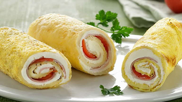 Ρολάκια ομελέτας με ζαμπόν