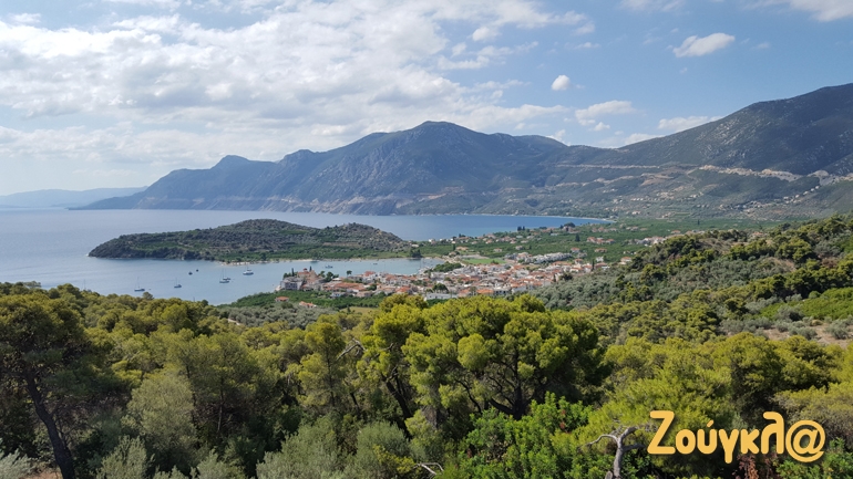 Στη διαδρομή για τον Πόρο θα κάνεις και μία στάση για καφέ με θέα την Παλαιά Επίδαυρο