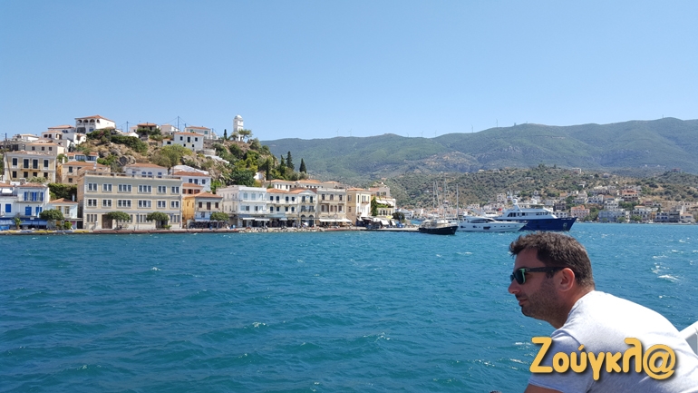 Για να νιώσεις λίγο από... διακοπές πρέπει να μπεις σε καράβι έστω και για λίγο!