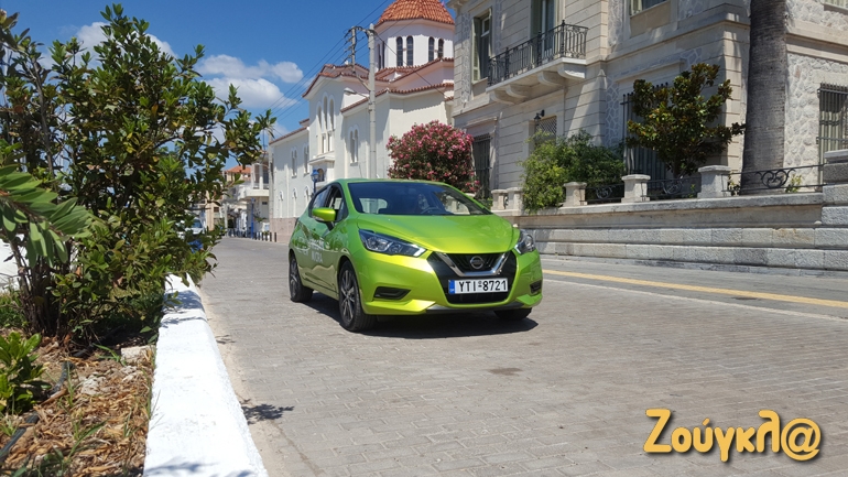 Ο Πόρος είναι ένα από τα πιο γραφικά νησιά. Φωτογραφία μέσα από τη χώρα