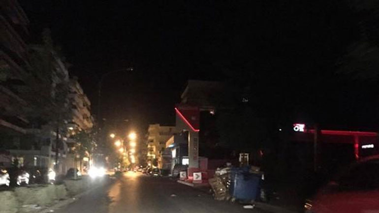 Εγκατέλειψε ηλικιωμένη αφού την χτύπησε με το μηχανάκι