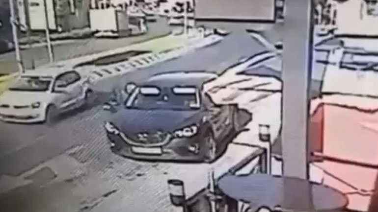 Λεμεσός: Σταμάτησε στο περίπτερο και του άρπαξαν από το αυτοκίνητο 40.000 ευρώ