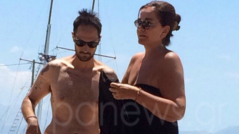 Στο Μαράθι Χανίων η Ντόρα για βουτιές