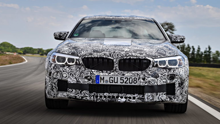 Η ώρα της πανίσχυρης BMW M5