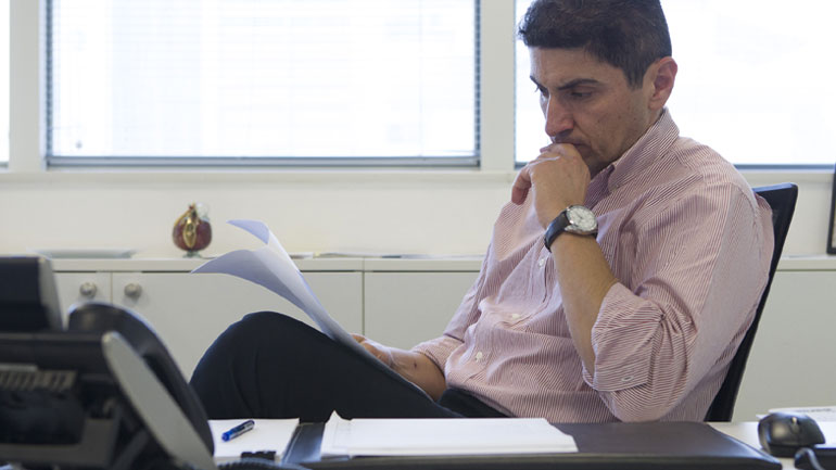 «Να συμψηφιστούν οι ληξιπρόθεσμες οφειλές του ΕΟΠΥΥ στους γιατρούς με τις ασφαλιστικές τους εισφορές στον ΕΦΚΑ»