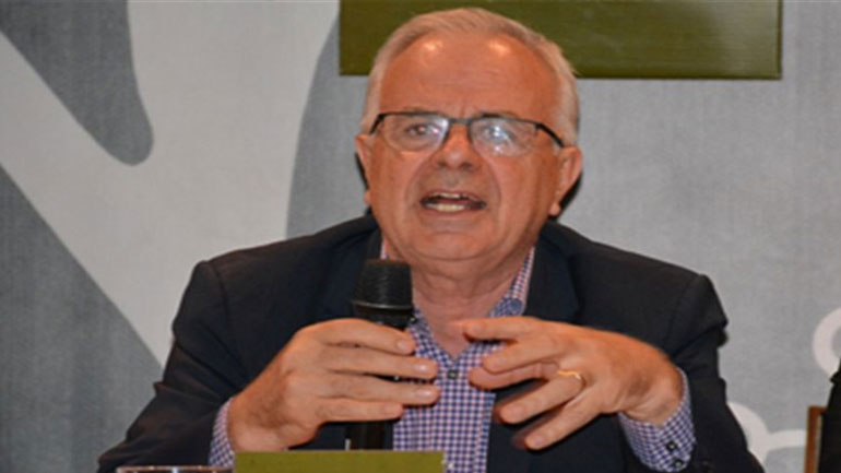 Λάβροι κατά του Αποστόλου οι ροδακινοπαραγωγοί