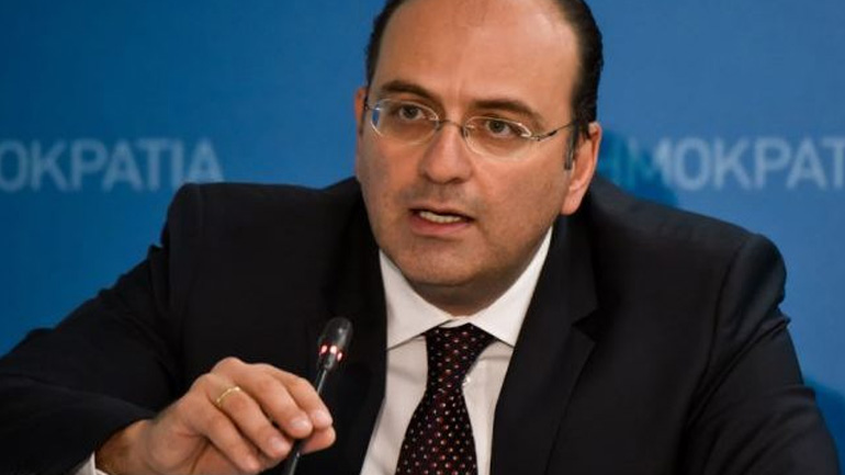 Ανάρτηση του Μ. Λαζαρίδη για το θέμα της ανάδειξης των σημαιοφόρων στις παρελάσεις με κλήρωση