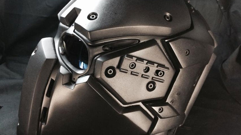 Εξωγήινο κράνος για τους Βρετανούς ράμπο