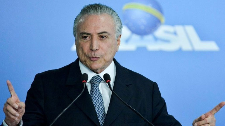 Μισέλ Τέμερ: O πρώτος εν ενεργεία Bραζιλιάνος πρόεδρος που κατηγορείται για διαφθορά