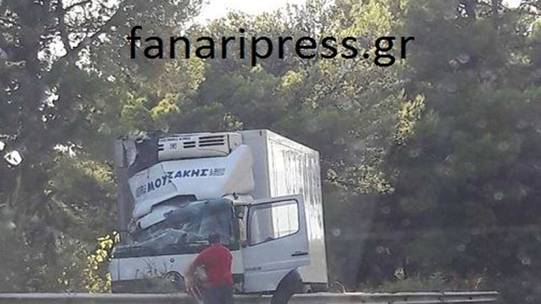 Φορτηγό εξετράπη στην Λούτσα Πρέβεζας