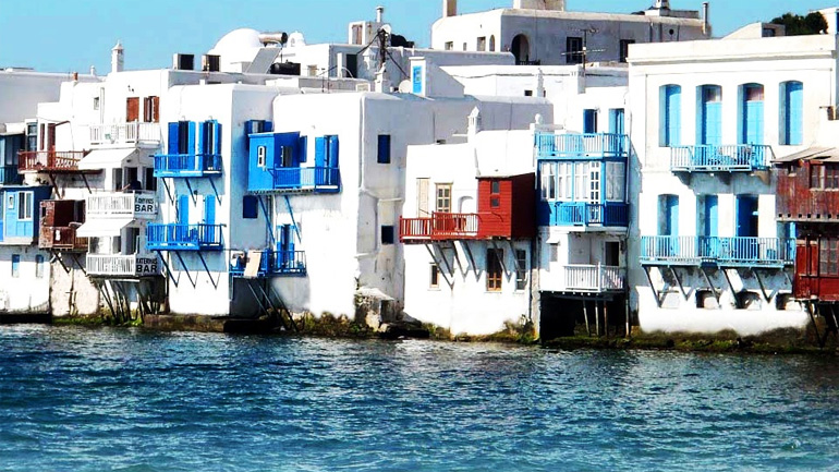 Ζήστε τον μύθο της Μυκόνου και περάστε αξέχαστες διακοπές!