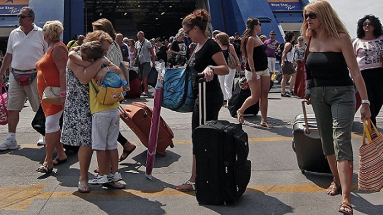 Αυξημένη η κίνηση στα λιμάνια του Πειραιά – της Ραφήνας και του Λαυρίου λόγω της εξόδου των αδειούχων