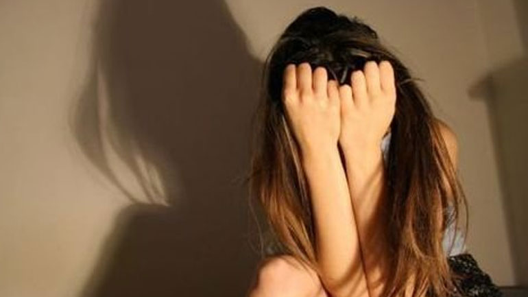 Πάτρα: 18χρονος κατηγορείται για βιασμό 14χρονης – Την προσέγγισε μέσω διαδικτύου