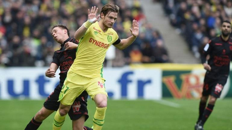 Ζιλέ: «Είναι γεγονός, πάω στον Ολυμπιακό»