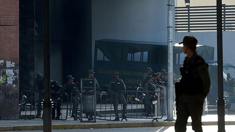 Βενεζουέλα: Επίθεση σε στρατιωτική βάση με δύο νεκρούς και 10 συλληφθέντες