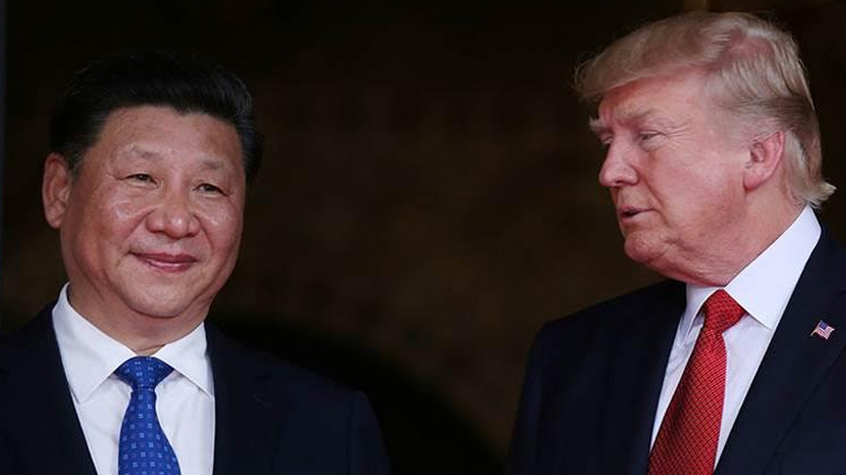 Ο Τραμπ απειλεί την Κίνα με εμπορικό πόλεμο