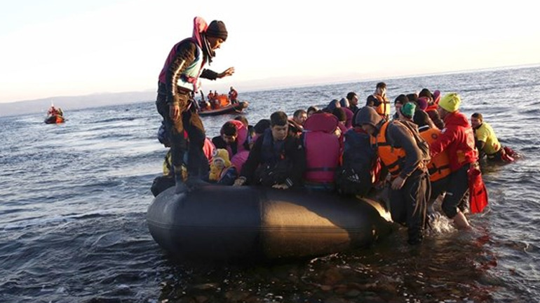 Περισυλλογή 128 μεταναστών και προσφύγων σε Οινούσσες και Χίο