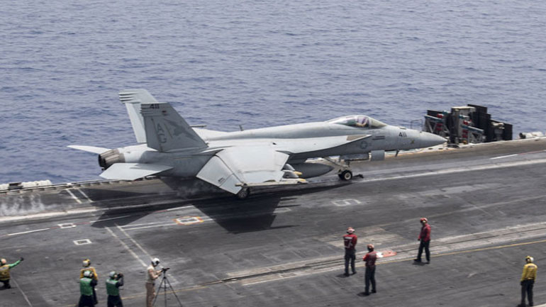 Πεντάγωνο: Ιρανικό UAV πλησίασε επικίνδυνα αμερικανικό μαχητικό στον Κόλπο