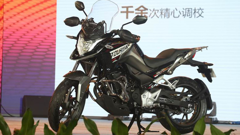 Ηonda mini Adventure και άνθρακας ο θησαυρός