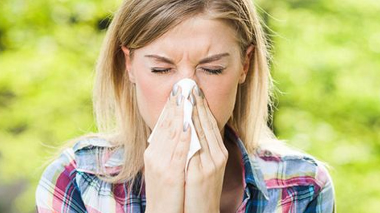 Γιατί αυξάνονται τα ωτορινολαρυγγολογικά προβλήματα το καλοκαίρι;