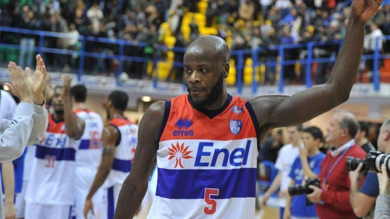 Ανακοίνωσε και τον Τζέιμς η ΑΕΚ